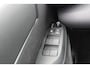 Toyota Yaris Cross 1.5 Hybrid Active Apple carplay/ android auto l All weather banden | Armsteun | Elektrisch inklapbare buitenspiegels | Climate control | Achteruitrijcamera | Verwarmbare spiegel