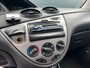 Ford Focus 1.6-16V Trend * 5-Deurs * Airco * Nieuw APK *