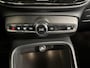 Volvo XC40 1.5 T5 Recharge Inscription | Leder | Panoramadak | Trekhaak | NL auto | Rijklaarprijs