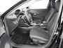 Peugeot e-208 EV Active Pack 50 kWh | SOH 94,2% | 38.400km NAP | Navigatie | Carplay | Parkeerhulp | Climate control | Bluetooth | DAB | Cruise control | Origineel NL | 1e eigenaar