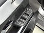 Mercedes-Benz B-klasse 250 e Business Solution AMG Limited Lichtmetalen velgen | Wide screen | Navigatie | parking support | Inclusief 24 maanden MB Certified garantie voor Europa.