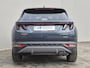 Hyundai Tucson 1.6 T-GDI PHEV Comfort 4WD / Fabrieksgarantie tot 02-2027 / Dealer onderhouden / Stuur- & Stoelverwarming / Trekgewicht 1350 kg / Achteruitrijcamera / Adaptief cruise control / Apple Carplay Android Auto / Draadloze telefoon lader / Keyless Entry/Start /