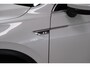 Volkswagen Tiguan 1.4 TSI *R-LINE* Slechts 94dkm Navi/Stoel+Stuurverwarming/"19 LMV TREKHAAK