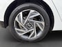 Hyundai i20 1.0 T-GDI 100pk Comfort | Airco | Camera | Carplay | Cruise control | Dodehoek detectie | Navigatie | Parkeersensoren | Digitaal cockpit | Lichtmetalen velgen