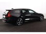 Volvo V60 T6 Recharge AWD Plus Dark - Panorama/schuifdak - IntelliSafe Assist & Surround - 360º Camera - Harman/Kardon audio - Verwarmde voorstoelen, stuur & achterbank - Parkeersensoren voor & achter - Elektr. bedienb. voorstoelen met geheugen - Head up display - Extra getint glas - 19' LMV