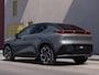 Lynk & Co 02 More | | 360 Graden Camera | Harman Kardon | Panoramadak | Elektrisch bedienbare voorstoelen met geheugen | Keyless Entry | Getint glas | Adaptieve Cruise Control | Dodehoekassistent | Sfeerverlichting | Stuurwielverwarming | Stoelverwarming