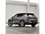 Lynk & Co 08 1.5 More | 200km Hybride | Stoelmassage, Verwarming en Ventilatie | Panoramadak | Matrix LED | Harman Kardon | 360° Camera | Getint glas | Bestuurdersstoel met geheugen | Sfeerverlichting | Apple Carplay | Dodehoekassistent | Adaptive Cruise Contol