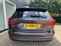 Volvo V60 2.0 B3 Autom. Edition + Camera + D-Glas + Leder + 19 inch Lmv - Facelift 2024!