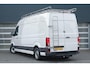 Volkswagen Crafter 35 2.0 TDI 140pk L4H3 Highline EURO 6 | Achteruitrijcamera | Cruise Control | Imperiaal | Side Assist | Trekhaak
