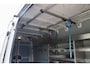 Volkswagen Crafter 35 2.0 TDI 140pk L4H3 Highline EURO 6 | Achteruitrijcamera | Cruise Control | Imperiaal | Side Assist | Trekhaak