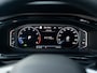 Volkswagen T-Roc 1.5 TSI R-Line Business+ | Panodak | Trekhaak afnb. | IQ Light | Side Assist | Keyless | Camera | Prijs Rijklaar!!
