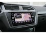 Volkswagen Tiguan 1.5 TSI 150pk DSG Highline Business R | Trekhaak | Panoramadak | Leer | Memory Stoelen | Achteruitrijcamera | Stoelverwarming