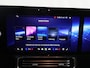 Mercedes-Benz GLB 250+ Business Solution Luxury 7p. 85.5 kWh | Panoramadak | Trekhaak | 3e zitrij | Premium pakket | Night Pakket | Superscreen |