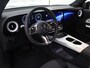 Mercedes-Benz GLB 250+ Business Solution Luxury 7p. 85.5 kWh | Panoramadak | Trekhaak | 3e zitrij | Premium pakket | Night Pakket | Superscreen |