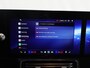 Mercedes-Benz GLB 250+ Business Solution Luxury 7p. 85.5 kWh | Panoramadak | Trekhaak | 3e zitrij | Premium pakket | Night Pakket | Superscreen |