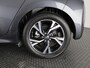 Toyota Yaris 1.5 HYBRID DYNAMIC PACK GARANTIE 2035 !! BIJNA NIEUW. CAMERA. APPEL/ANDROID/ ADAPTIVE