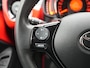 Toyota Aygo 1.0 VVT-i x | Dealer Onderhouden | Achteruitrijcamera | Licht Metaal | Onderweg-naar-dealer