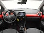 Toyota Aygo 1.0 VVT-i x | Dealer Onderhouden | Achteruitrijcamera | Licht Metaal | Onderweg-naar-dealer