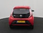 Toyota Aygo 1.0 VVT-i x | Dealer Onderhouden | Achteruitrijcamera | Licht Metaal | Onderweg-naar-dealer