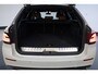 BMW 5-Serie Touring 530e Executive | Driving Assistant | ACC | Head Up | Leder | SOH 92,2% |