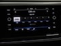 Volkswagen Polo 1.0 TSI 110pk Highline Navigatie Apple Carplay/Android Auto Parkeersensoren Stoelverwarming Ledverlichting Getinte ramen Climate Control