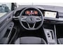 Volkswagen Golf 1.5 eTSI 150pk DSG Style | Panoramadak | Achteruitrijcamera | Dodehoeksensor | Stoelverwarming | Navigatie