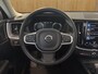 Volvo XC60 2.0 B5 Momentum Exclusive | BLIS | Panoramadak | Harman Kardon | Cruise control | Keyless entry / start |