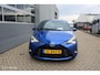 Toyota Yaris 1.5 Hybrid Dynamic | Trekhaak | Sportvelgen | Navigatie | NL Auto Boekjes.