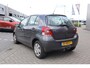 Toyota Yaris 1.3 VVT-i COMFORT 5-DEURS AIRCO TREKHAAK METALLIC-LAK NL-AUTO