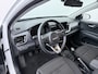Kia Stonic 1.0 T-GDi MHEV DynamicLine - Apple Carplay/ Android Auto - Cruise Control - Airco - Achteruitrijcamera - Fabrieksgarantie tot 02-2032 of 150.000km