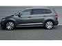 Volkswagen Touran 1.5 TSI 150PK 7-ZITS HIGHLINE BUSINESS R AUTOMAAT / NAVI / LEDER / CLIMA / FULL-LED / PDC / 18" LMV / AFN. TREKHAAK / BLUETOOTH / CRUISECONTROL !!