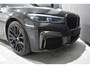 BMW 7-Serie 745Le High Exe M-Sport / Pano / 4WD Besturing / Softclose / 360 Camera