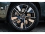 Volvo XC60 2.0 T6 Plug-in hybrid AWD Essential | Gratis Trekhaak | Adaptieve Cruise Control | Park assist | Getint Glas | Leder | Driver assist | Stoel- / stuurwielverwarming | All Season banden |