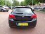 Opel Astra 1.4 Cosmo van 2e eigenaar BLACK EDITION