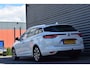 Renault Megane E-Tech Estate 1.6 Plug-In Hybrid 160 Intens LED | Leder | Carplay | Keyless | Trekhaak | DAB | Navi | Clima | Cruis | PDC V+A | LMV