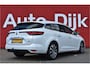 Renault Megane E-Tech Estate 1.6 Plug-In Hybrid 160 Intens LED | Leder | Carplay | Keyless | Trekhaak | DAB | Navi | Clima | Cruis | PDC V+A | LMV