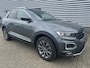 Volkswagen T-Roc 1.5 TSI Sport | Stoelverwarming | Apple CarPlay / Android Auto | Climate Control | Adaptive Cruise Control |