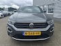 Volkswagen T-Roc 1.5 TSI Sport | Stoelverwarming | Apple CarPlay / Android Auto | Climate Control | Adaptive Cruise Control |