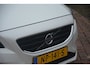 Volvo V40 2.0 D2 Summum Ocean race | Navigatie | Panoramadak | Camera | Clima | DAB+ |