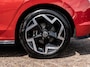 Volkswagen Golf 1.5 eTSI 150PK DSG R-Line Edition | Black Pack | Head-Up | Camera | BTW