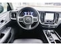 Volvo V60 2.0 B4 197pk AUT Essential Edition | Leder | Navigatie | Camera | PDC | Side Assist