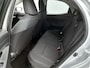 Toyota Yaris 1.5 Hybrid 115 Dynamic | Parkeersensoren V+A | Stuur-Stoelverwarming | Dode Hoek Detectie Onderweg-naar-dealer