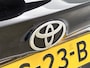Toyota Yaris 1.5 Hybrid 115 Dynamic | Parkeersensoren V+A | Stuur-Stoelverwarming | Dode Hoek Detectie Onderweg-naar-dealer