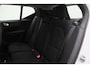 Volvo XC40 1.5 T2 Momentum Core Automaat Camera, Apple Carplay, Rijstrooksensor, LED, Climate, PDC