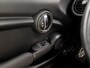 MINI Cooper Mini 1.5 Sport Automaat (PANORAMADAK, JCW PACK, NAVIGATIE, CLIMATE, ZWART HEMEL, SPORTSTOELEN, PARKEERSENSOREN, CRUISE, NIEUWE APK, NIEUWSTAAT)