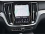 Volvo V60 2.0 T6 Plug-in hybrid AWD Plus Bright Trekhaak elektrisch wegklapbaar | All-Season banden | Apple Carplay/Android Auto|telefoonintegratie premium | Buitenspiegels elektrisch verstel- en verwarmbaar