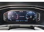 Volkswagen T-Cross 1.0 TSI Style Business 2x R-Line Automaat - Airco, Cruise, Virtueel display, Camera, Carplay, Trekhaak.