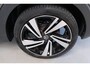 Volkswagen T-Cross 1.0 TSI Style Business 2x R-Line Automaat - Airco, Cruise, Virtueel display, Camera, Carplay, Trekhaak.