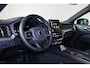 Volvo XC60 T6 Recharge AWD Plus Black Edition - Panorama/schuifdak - IntelliSafe Assist & Surround - 360º Camera - Harman/Kardon audio - Verwarmde voorstoelen, stuur & achterbank - Parkeersensoren voor & achter - Elektr. bedienb. voorstoelen met geheugen - Head up display - Draadloze tel. lader - Extra getint glas - 21' LMV
