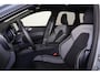 Volvo XC60 T6 Recharge AWD Plus Black Edition - Panorama/schuifdak - IntelliSafe Assist & Surround - 360º Camera - Harman/Kardon audio - Verwarmde voorstoelen, stuur & achterbank - Parkeersensoren voor & achter - Elektr. bedienb. voorstoelen met geheugen - Head up display - Draadloze tel. lader - Extra getint glas - 21' LMV